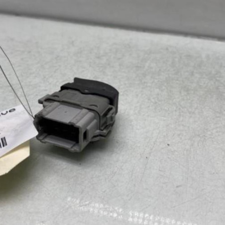 Interrupteur de leve vitre avant droit RENAULT SCENIC 2