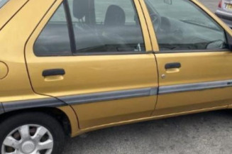 Malle/Hayon arriere CITROEN SAXO