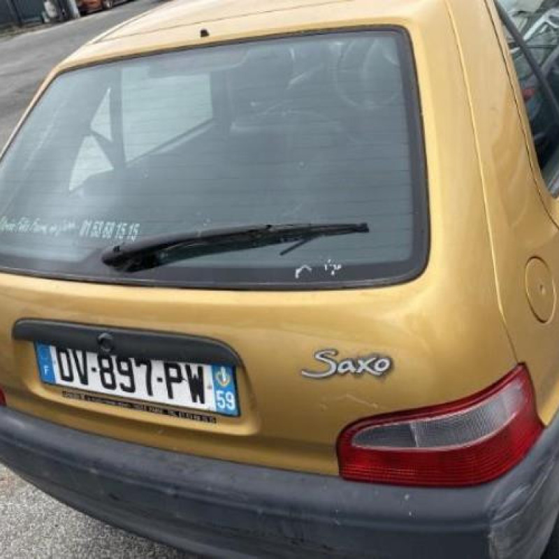 Porte avant droit CITROEN SAXO Photo n°12