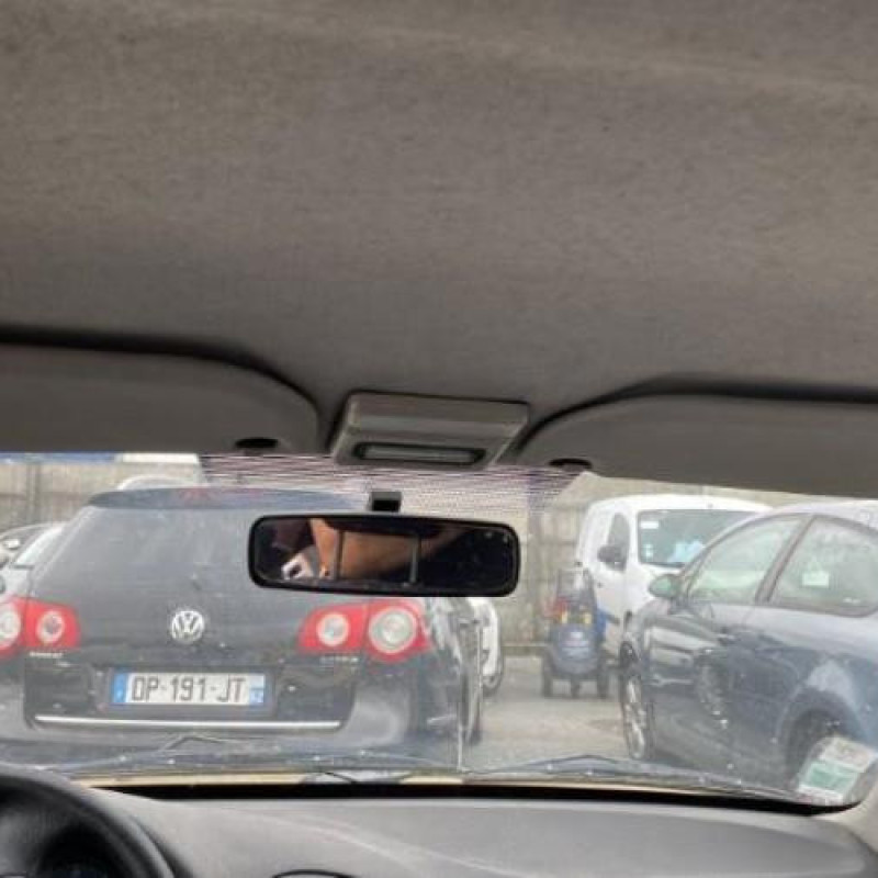 Porte avant droit CITROEN SAXO Photo n°18