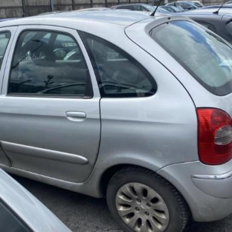 Porte avant droit CITROEN XSARA PICASSO Photo n°8