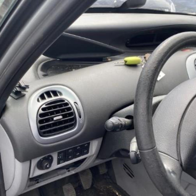 Porte avant droit CITROEN XSARA PICASSO Photo n°12