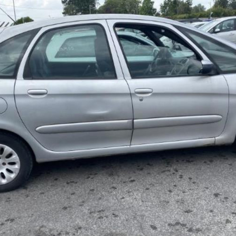 Optique avant principal gauche (feux)(phare) CITROEN XSARA PICASSO Photo n°9