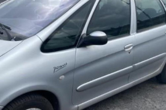 Optique avant principal gauche (feux)(phare) CITROEN XSARA PICASSO