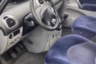 Optique avant principal gauche (feux)(phare) CITROEN XSARA PICASSO