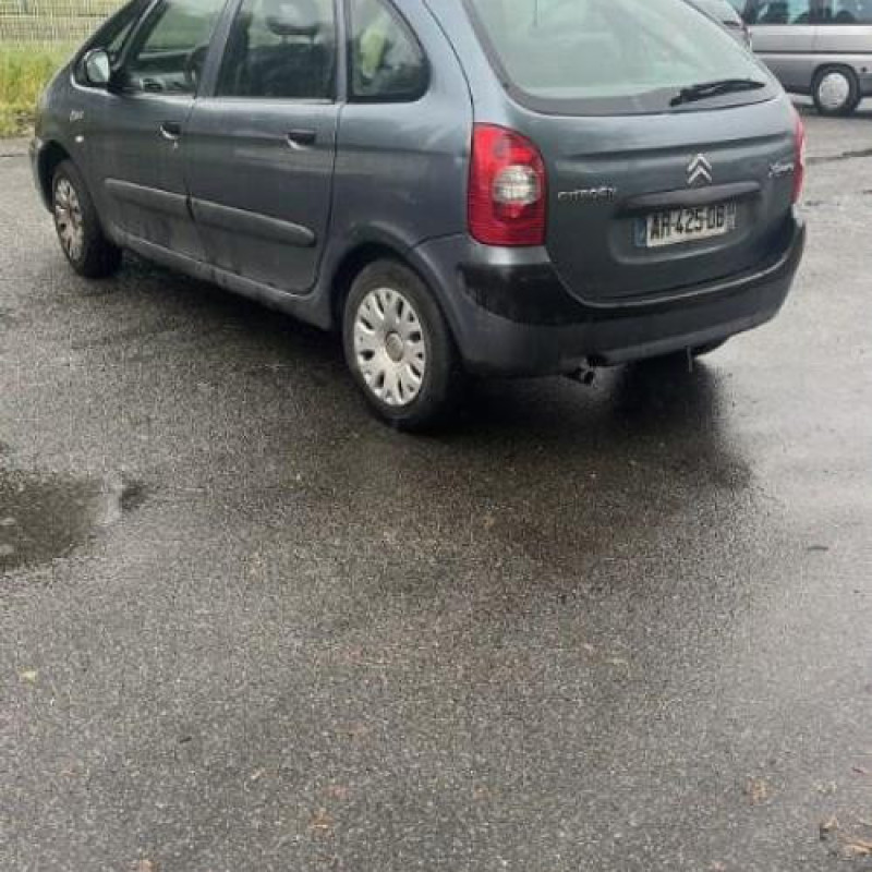 Malle/Hayon arriere CITROEN XSARA PICASSO Photo n°17