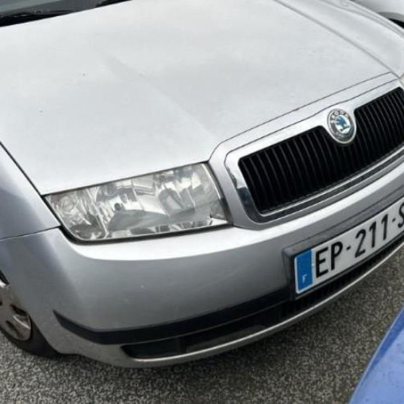 Retroviseur droit SKODA FABIA 1 Photo n°7