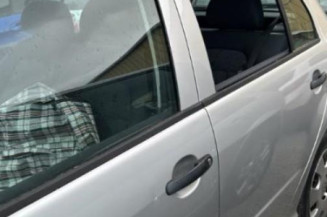 Retroviseur droit SKODA FABIA 1