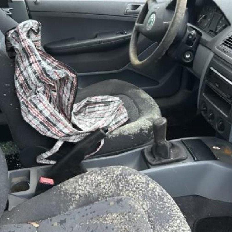 Retroviseur droit SKODA FABIA 1 Photo n°15