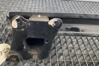 Renfort pare choc arriere (traverse) VOLKSWAGEN GOLF 5