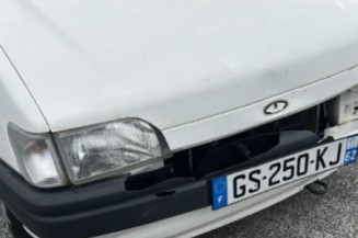 Optique avant principal gauche (feux)(phare) FORD FIESTA 3