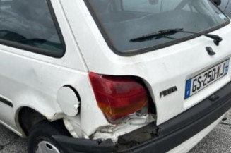 Optique avant principal gauche (feux)(phare) FORD FIESTA 3
