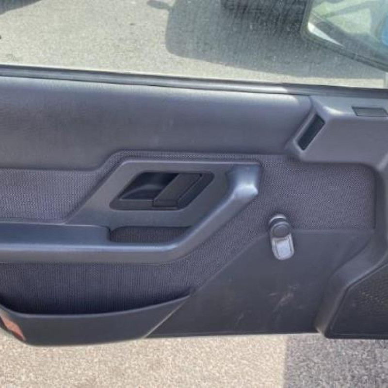 Porte avant droit CITROEN BX Photo n°17