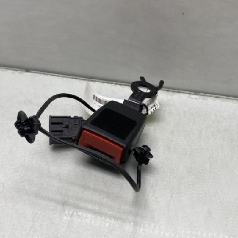 Attache ceinture arriere droit CITROEN C5 AIRCROSS Photo n°1