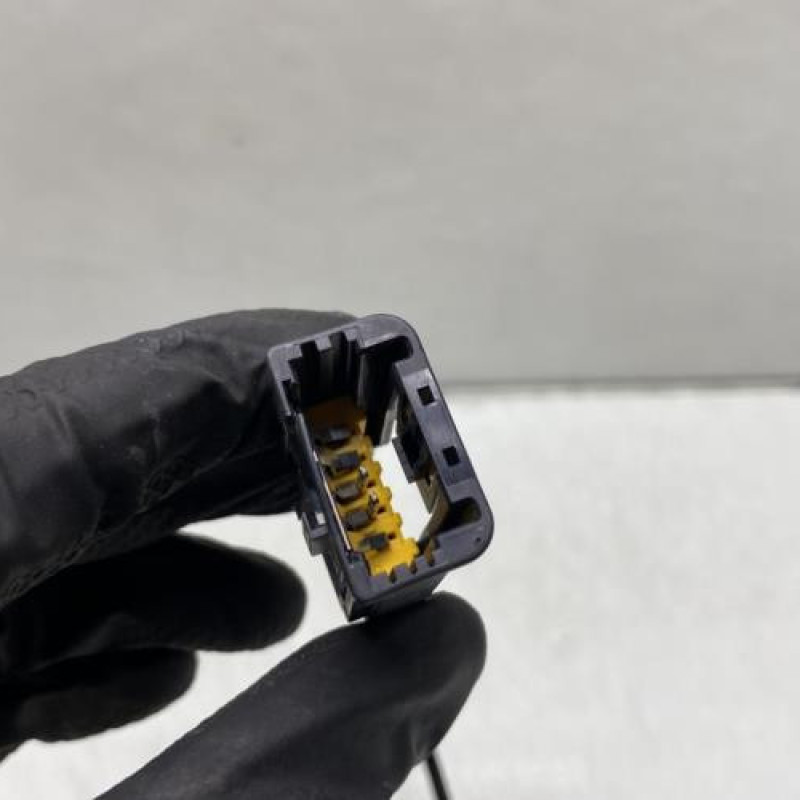 Attache ceinture arriere gauche CITROEN C5 AIRCROSS Photo n°4