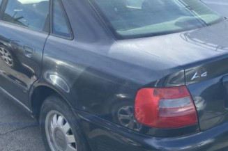 Feu arriere principal droit (feux) AUDI A4 1