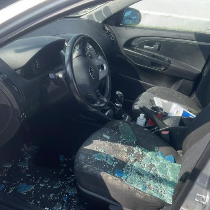 Porte arriere droit KIA CEE-D 1 Photo n°17