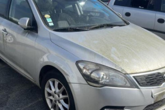 Porte avant droit KIA CEE-D 1