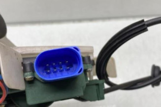 Serrure avant droit VOLKSWAGEN POLO 4