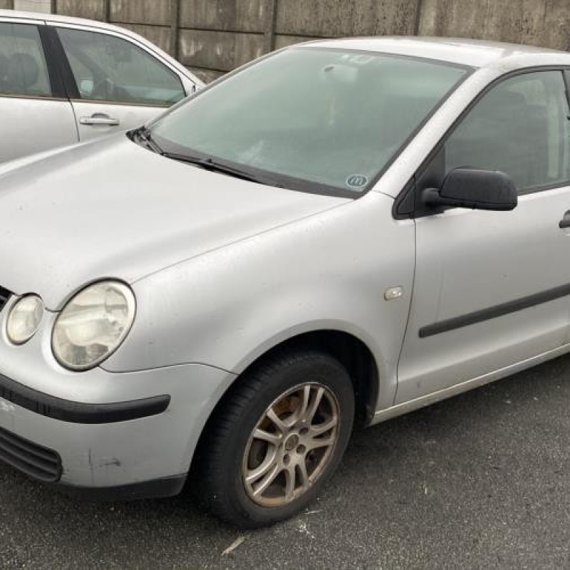 Serrure avant droit VOLKSWAGEN POLO 4 Photo n°8