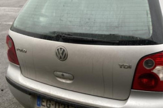 Serrure avant droit VOLKSWAGEN POLO 4