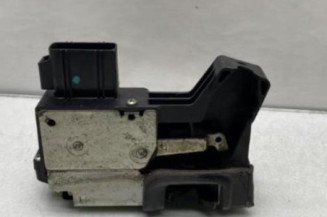 Serrure avant droit FORD FIESTA 5