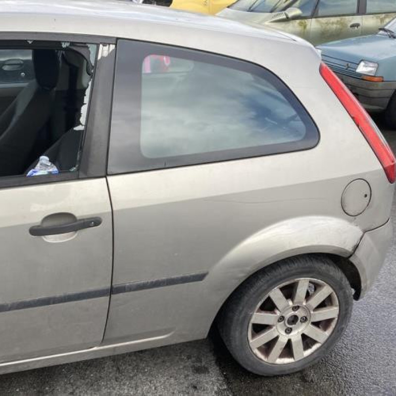Serrure avant droit FORD FIESTA 5 Photo n°11