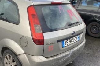 Serrure avant droit FORD FIESTA 5