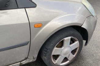 Serrure avant droit FORD FIESTA 5