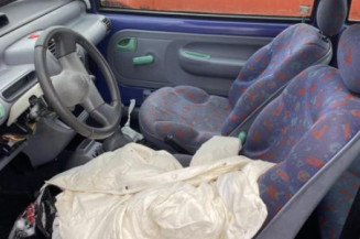 Serrure avant droit RENAULT TWINGO 1