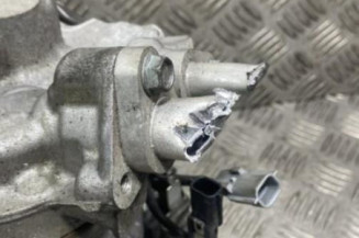 Compresseur clim NISSAN QASHQAI 2