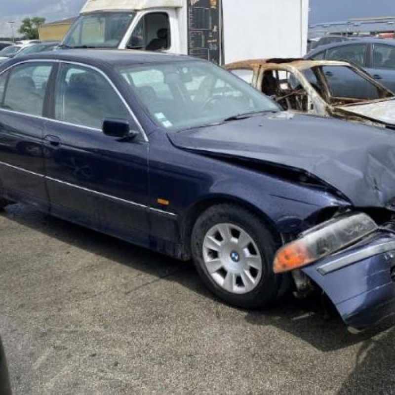 Serrure avant droit BMW SERIE 5 E39 Photo n°5