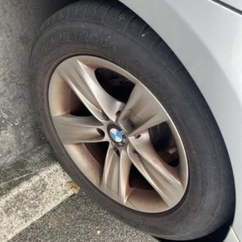 Jante BMW SERIE 1 E87 Photo n°9