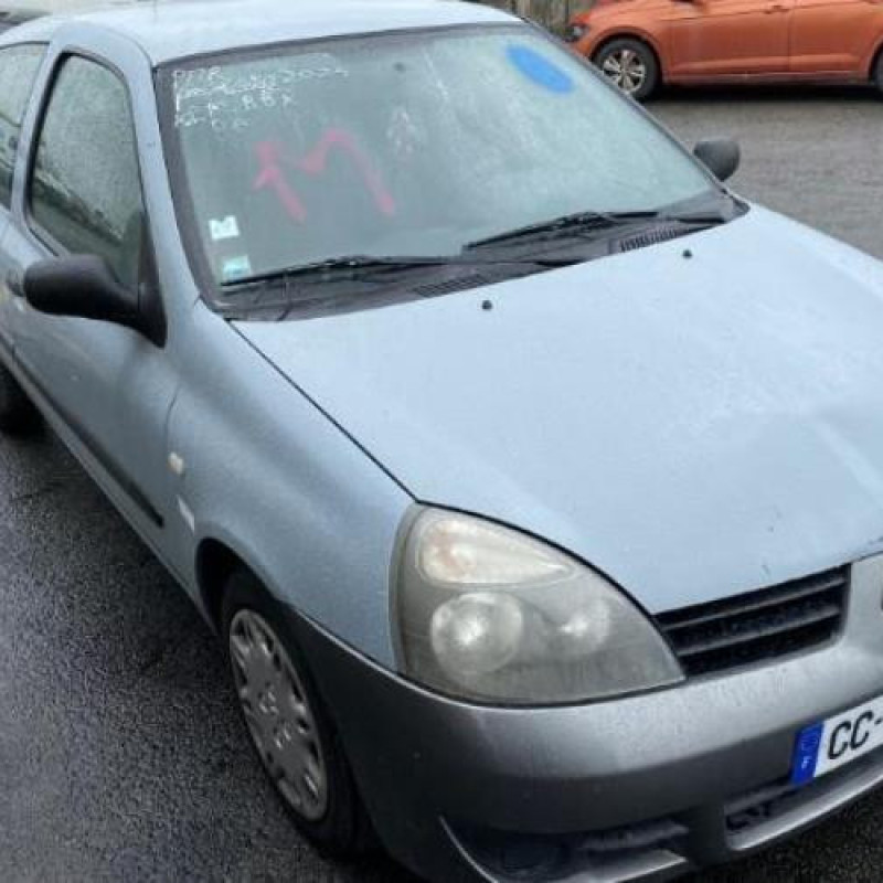 Aile avant droit RENAULT CLIO 2 CAMPUS Photo n°6