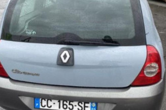 Aile avant droit RENAULT CLIO 2 CAMPUS