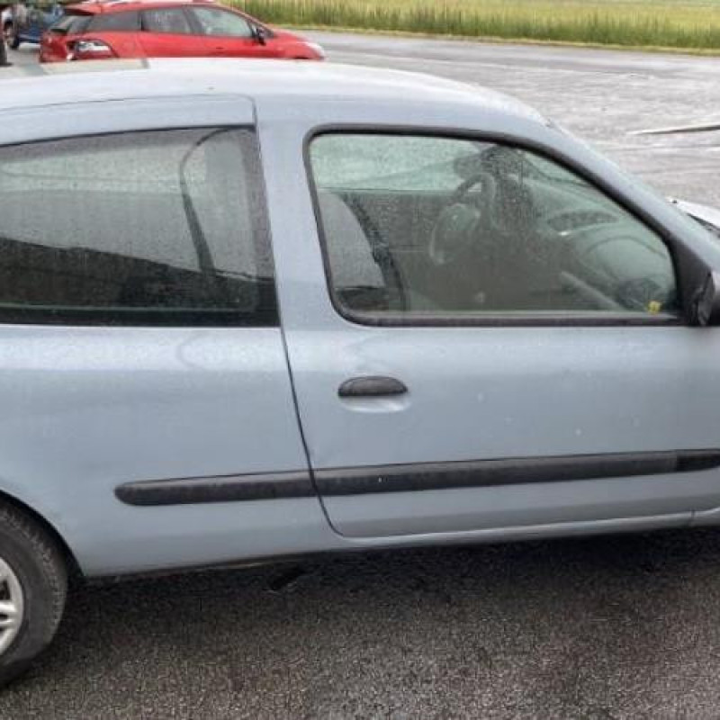 Aile avant droit RENAULT CLIO 2 CAMPUS Photo n°11