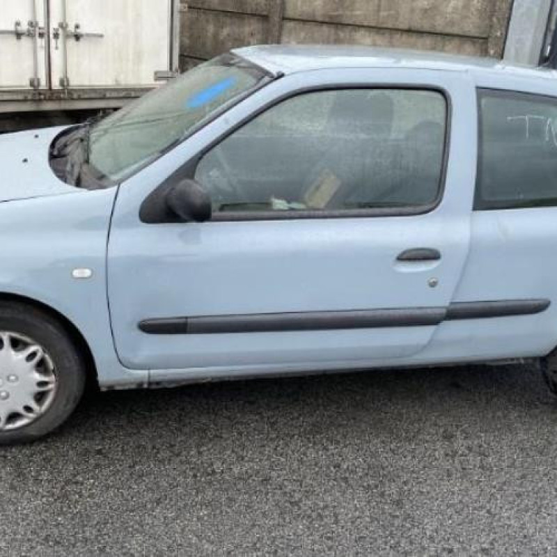 Aile avant droit RENAULT CLIO 2 CAMPUS Photo n°13