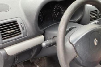 Aile avant droit RENAULT CLIO 2 CAMPUS