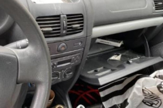 Aile avant droit RENAULT CLIO 2 CAMPUS