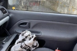 Aile avant droit RENAULT CLIO 2 CAMPUS