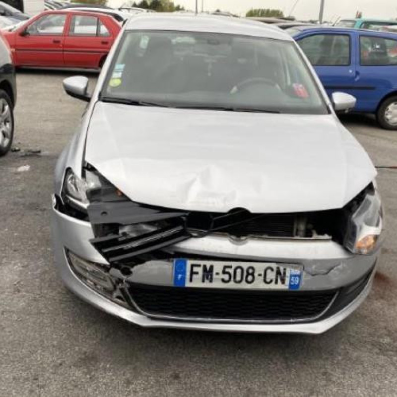 Air bag conducteur VOLKSWAGEN POLO 5 Photo n°9