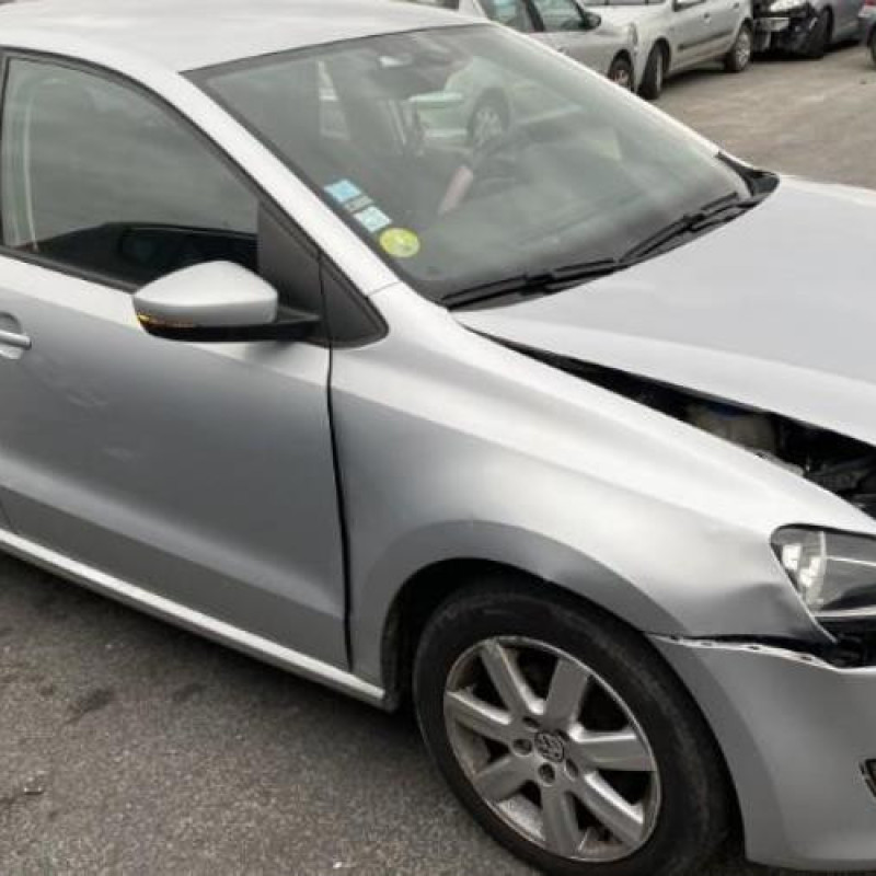 Air bag conducteur VOLKSWAGEN POLO 5 Photo n°10