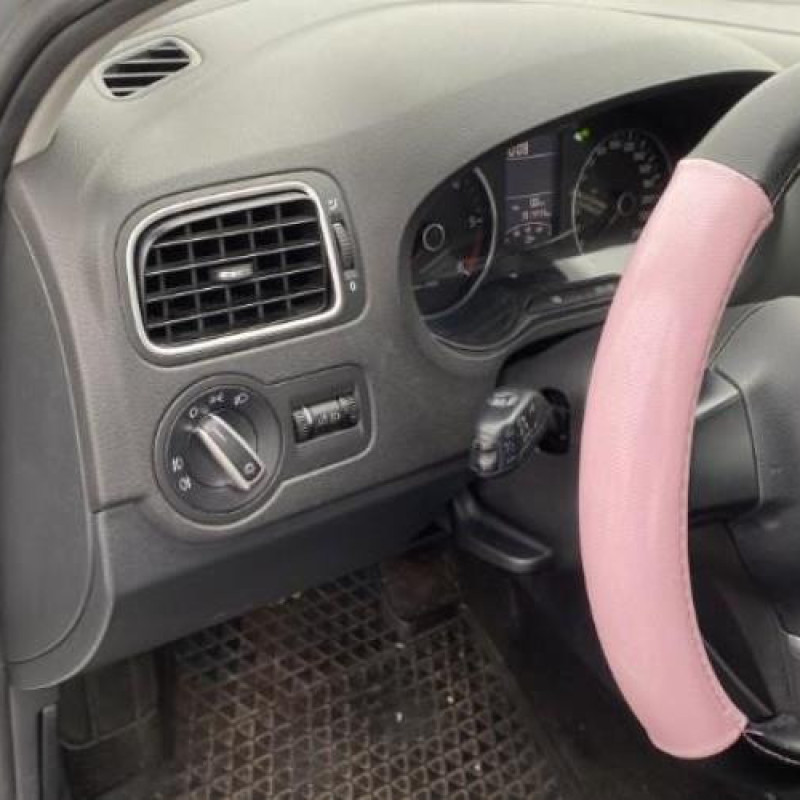 Air bag conducteur VOLKSWAGEN POLO 5 Photo n°16