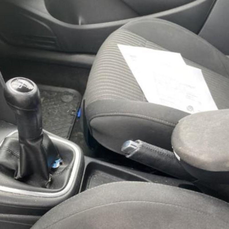 Air bag conducteur VOLKSWAGEN POLO 5 Photo n°18