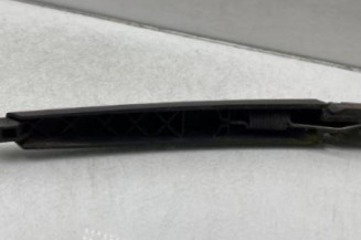 Bras essuie glace arriere PEUGEOT 3008 1