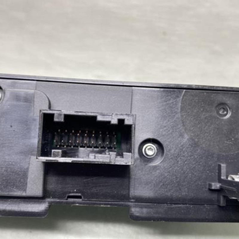 Bouton de warning CITROEN C5 AIRCROSS Photo n°5