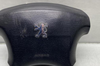 Air bag conducteur PEUGEOT 406 Photo n°1