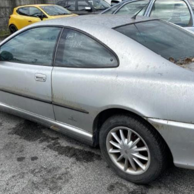 Air bag conducteur PEUGEOT 406 Photo n°8