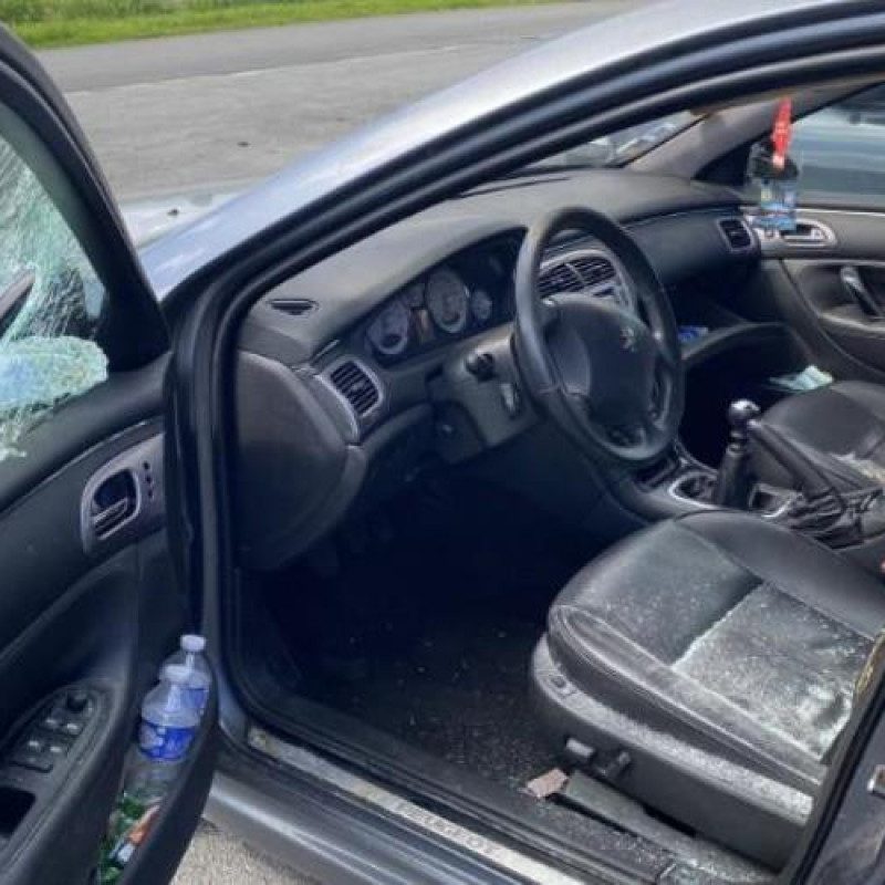 Air bag conducteur PEUGEOT 607 Photo n°14
