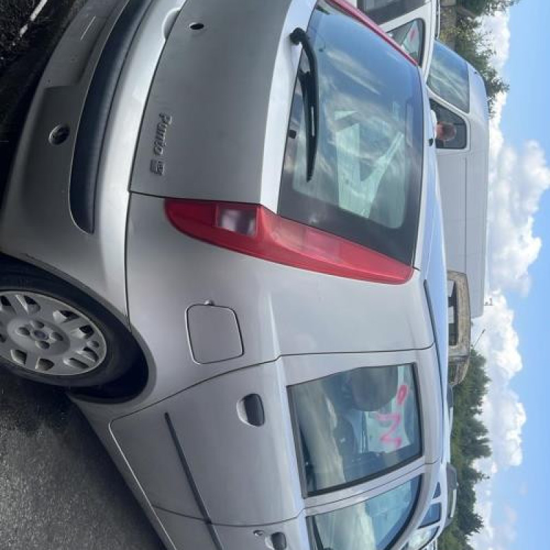 Leve vitre electrique avant droit FIAT PUNTO 2 Photo n°9